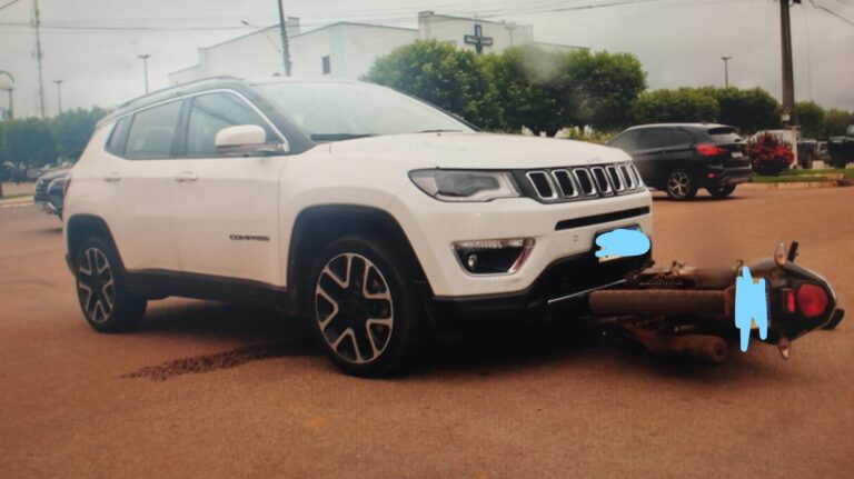 Motociclista é Atendido pelo Corpo de Bombeiros Após Acidente em Cruzamento no Centro de Rolim de Moura