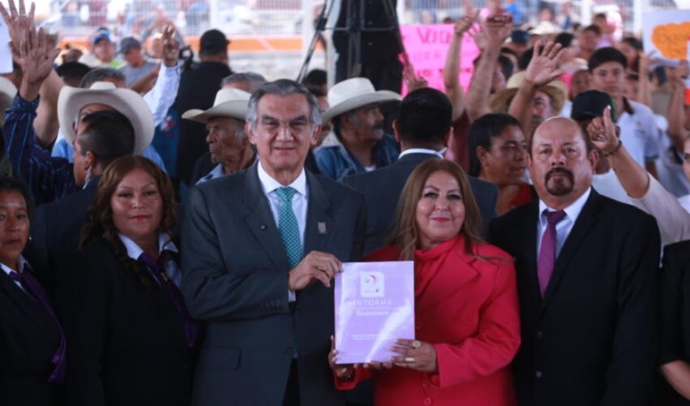 En Bustamante, Américo refrenda el respaldo de su gobierno; se prioriza agua, electrificación y vivienda