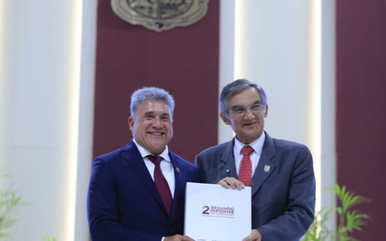 Con Altamira trabajamos del lado correcto de la historia: Américo