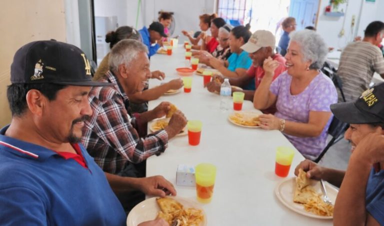 Brindarán Comedores de Bienestar alimentos a personas en situación de calle