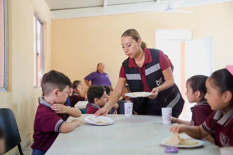 DIF Tamaulipas da arranque al programa de Desayunos Escolares 2026-2027