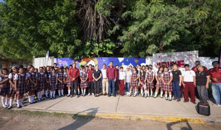 Participa Tamaulipas en la Jornada Nacional de Arte, Cultura y Participación Juvenil con la creación de un mural inspirado en el Día de Muertos