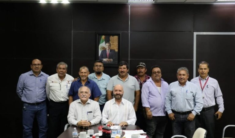 Formaliza Secretaría de Recursos Hidráulicos subsidio para fortalecer al sector hidroagrícola