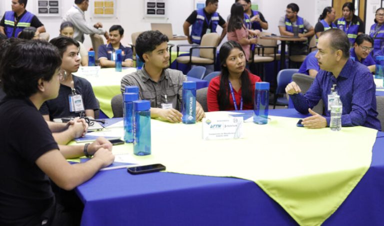 Concluyen estudiantes de la UTTN participación en Campeonato Lean Manufacturing de Pentair 2026