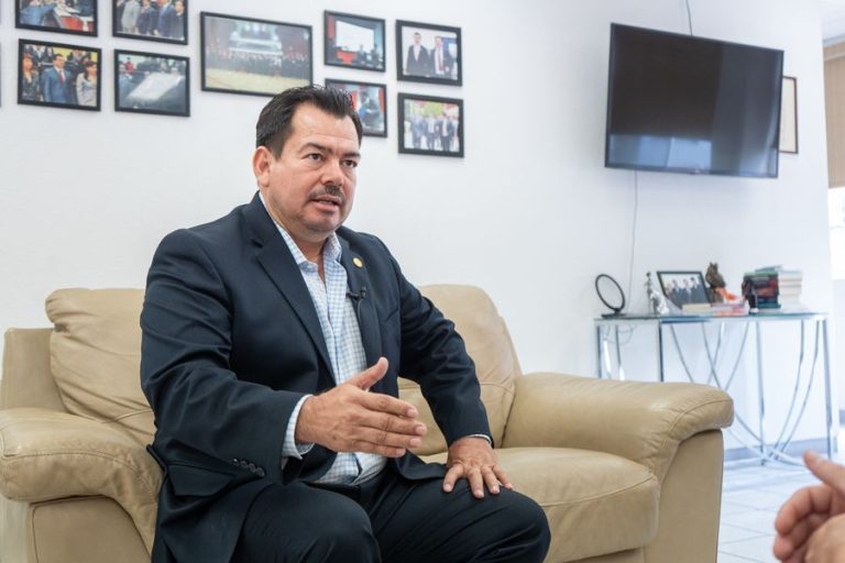 Docente de la UAT gana acreditación de la NASA tras triunfar en el Foro Estatal STEM